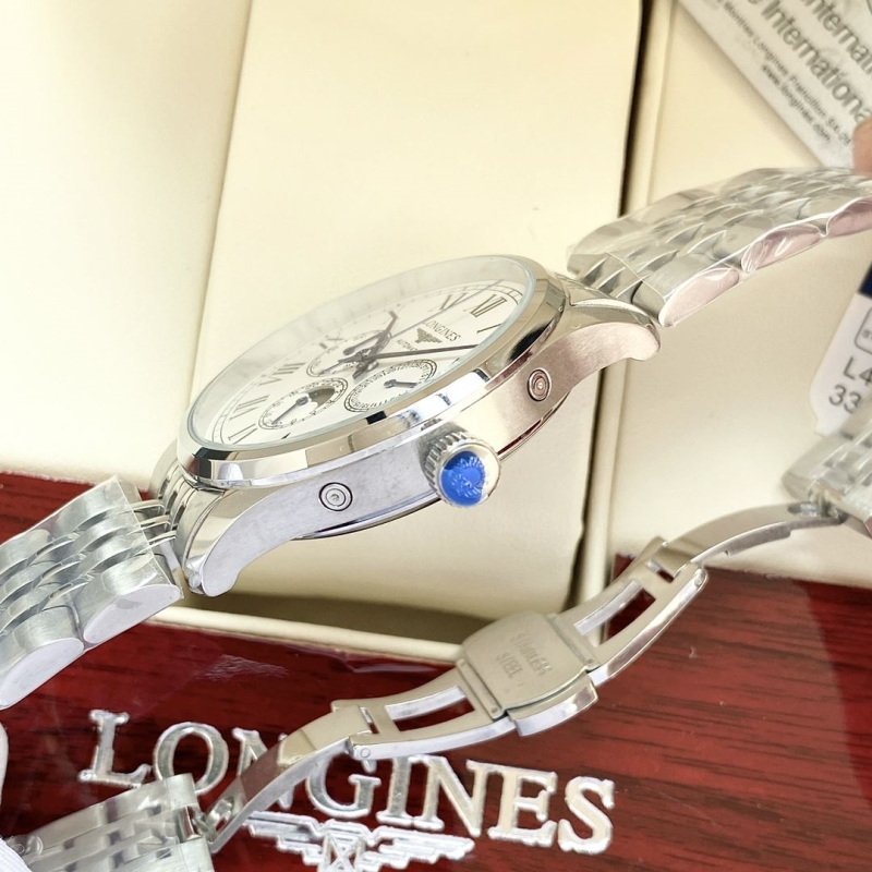 LONGINES